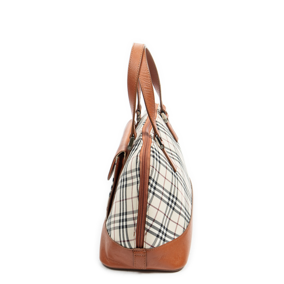 Burberry Front Pocket Dome - Picture 3 of 8